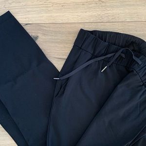 Lululemon | On The Fly pants